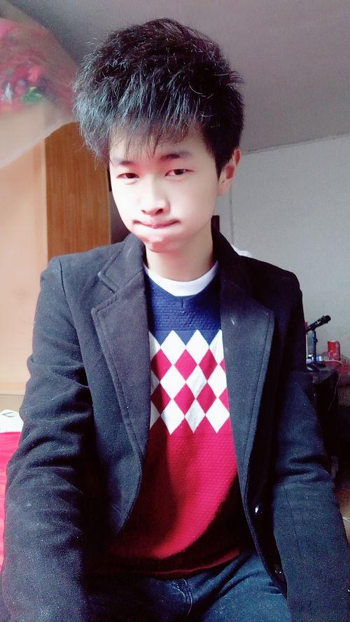 张歆炯个人资料,才华横溢的影视新星，多面魅力展现